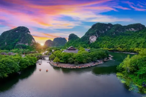 12 Days Trip To Beautiful Vietnam
